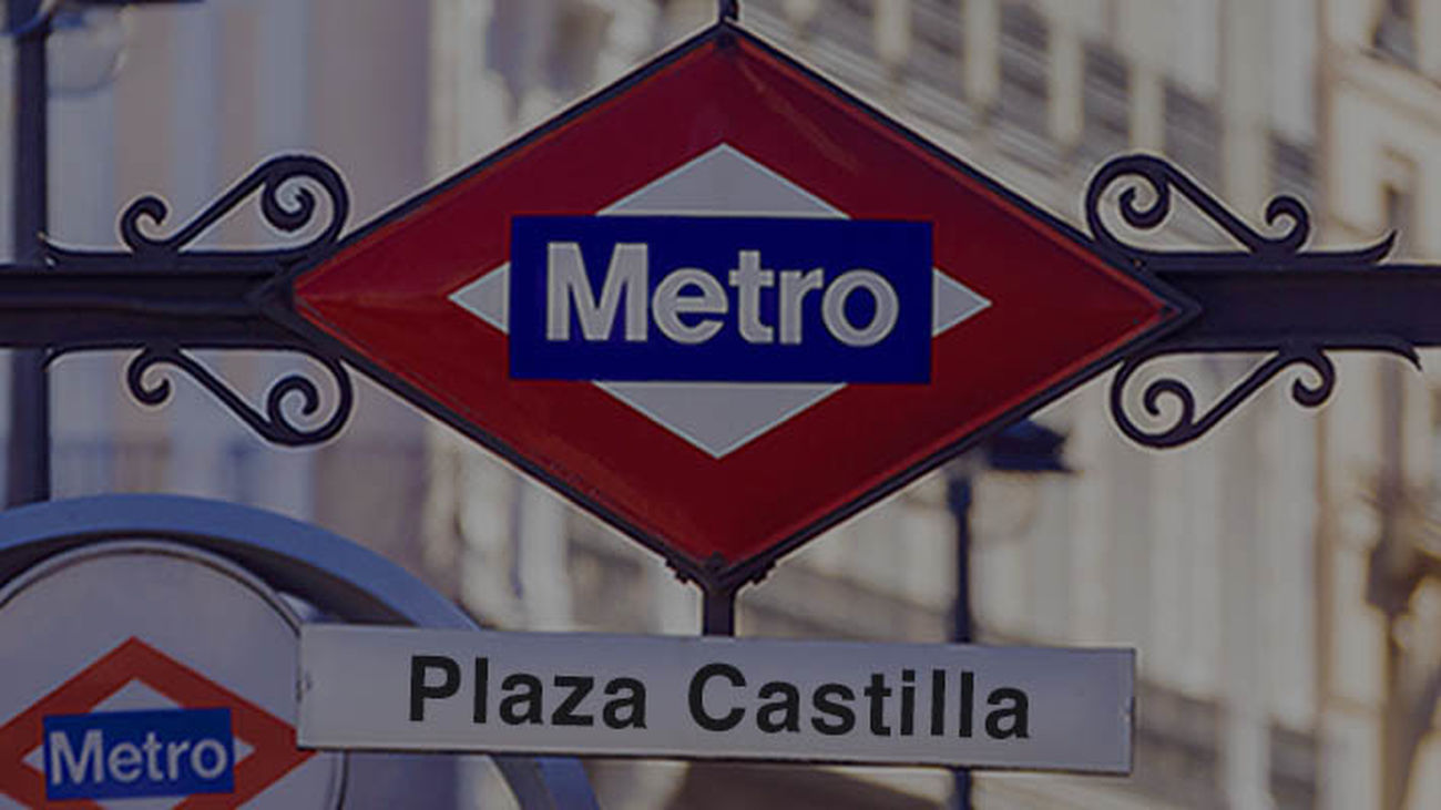 Agreden y amenazan con un arma blanca a un joven en el metro de Plaza de Castilla