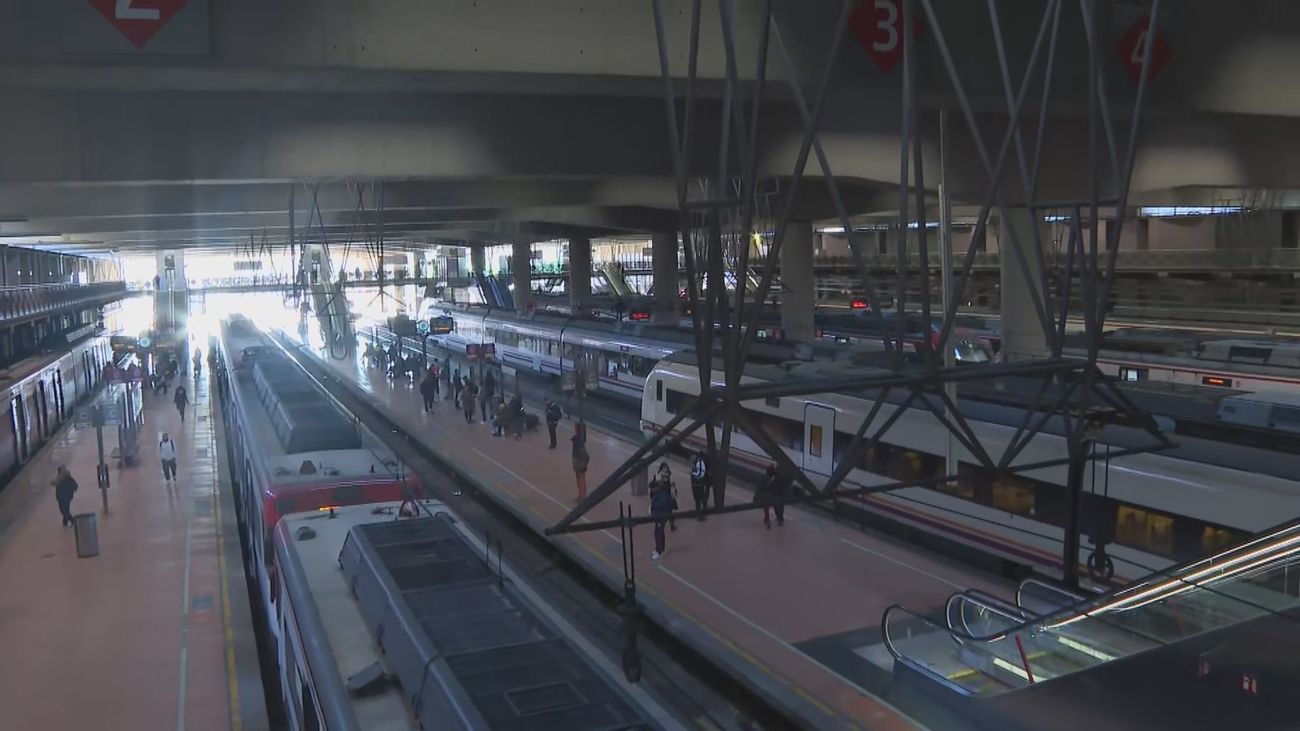 Cercanías Madrid registra retrasos en 5 líneas por problemas en la señalización