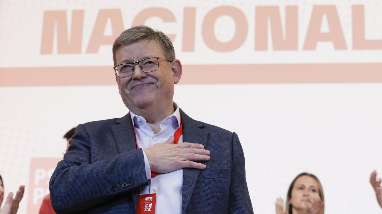 Ximo Puig da un paso atrás en la dirección del PSPV y convocará  un congreso extraordinario