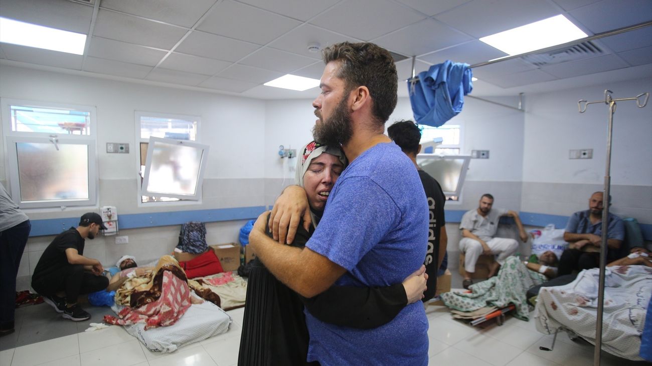 La ONU describe las Urgencias del principal hospital de Gaza como "un baño de sangre"