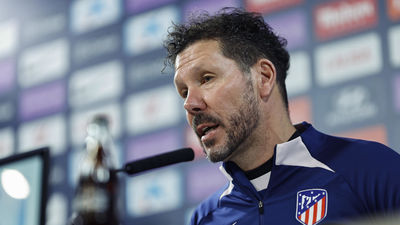 Simeone: "El equipo tiene que estar más allá de Griezmann"