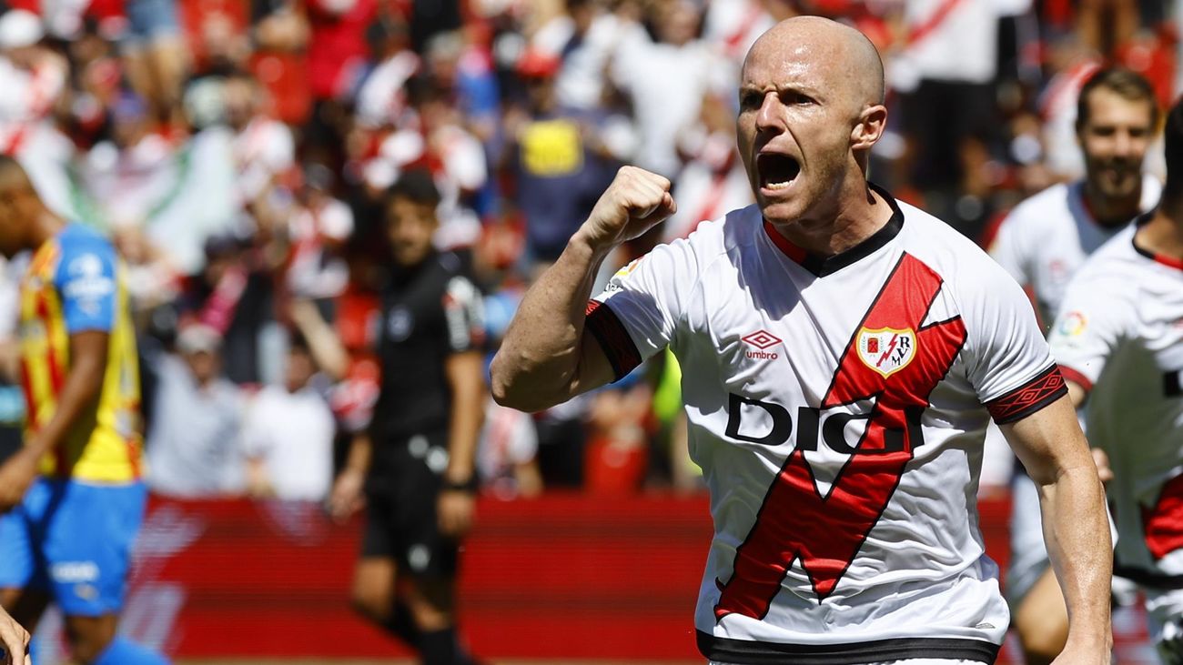 Isi ante el Valencia