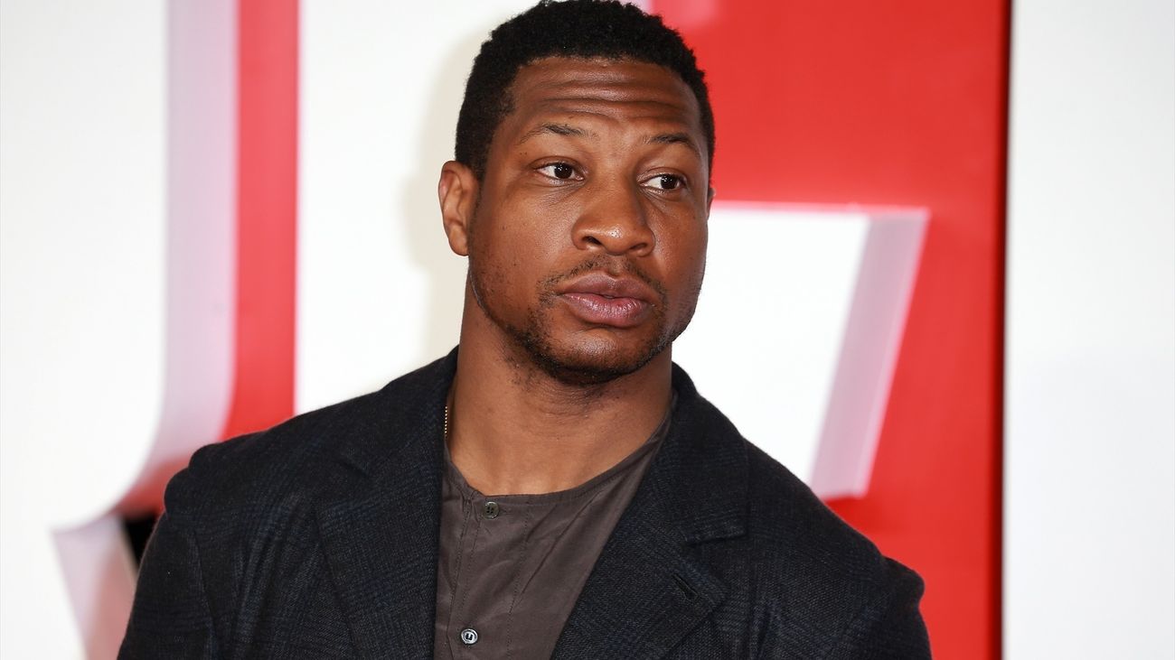 La estrella de Marvel Jonathan Majors, condenado por violencia contra su expareja