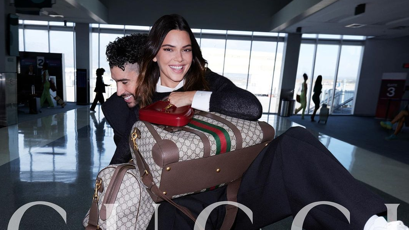 Bad Bunny y Kendall Jenner en la campaña de Gucci