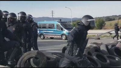 Dos activistas de 'Tsunamic Democràtic' tenían antecedentes por terrorismo