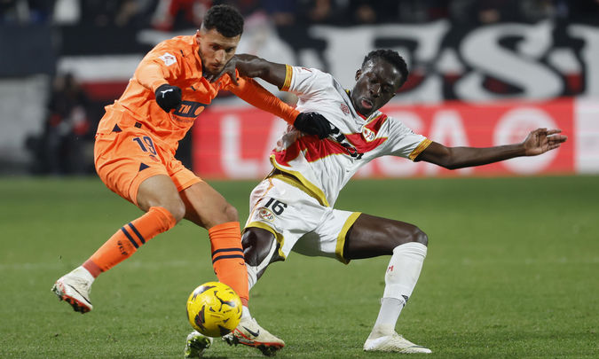 Abdul Mumin ante el Valencia / EFE