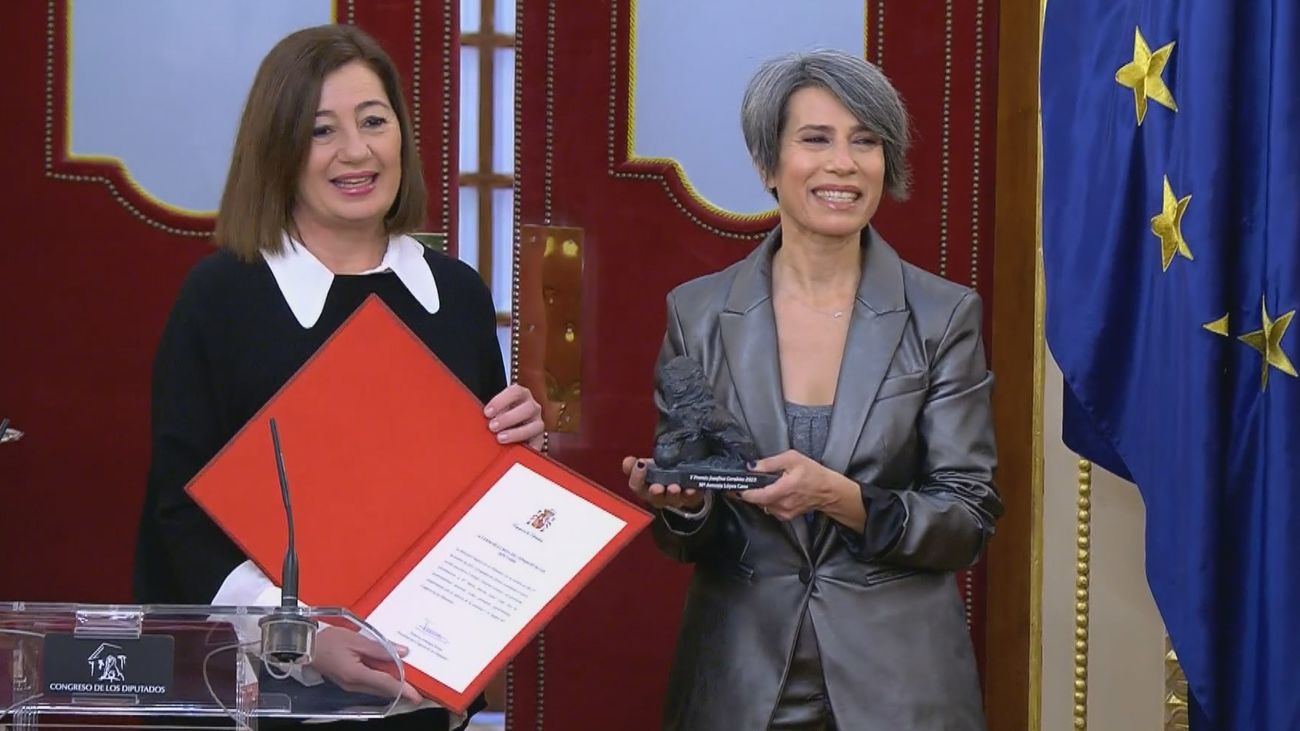 La periodista de Telemadrid María Antonia López, premio Josefina Carabias