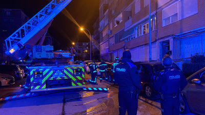 Un hombre y su hijo de 4 años, heridos al producirse una explosión en su vivienda de Aluche