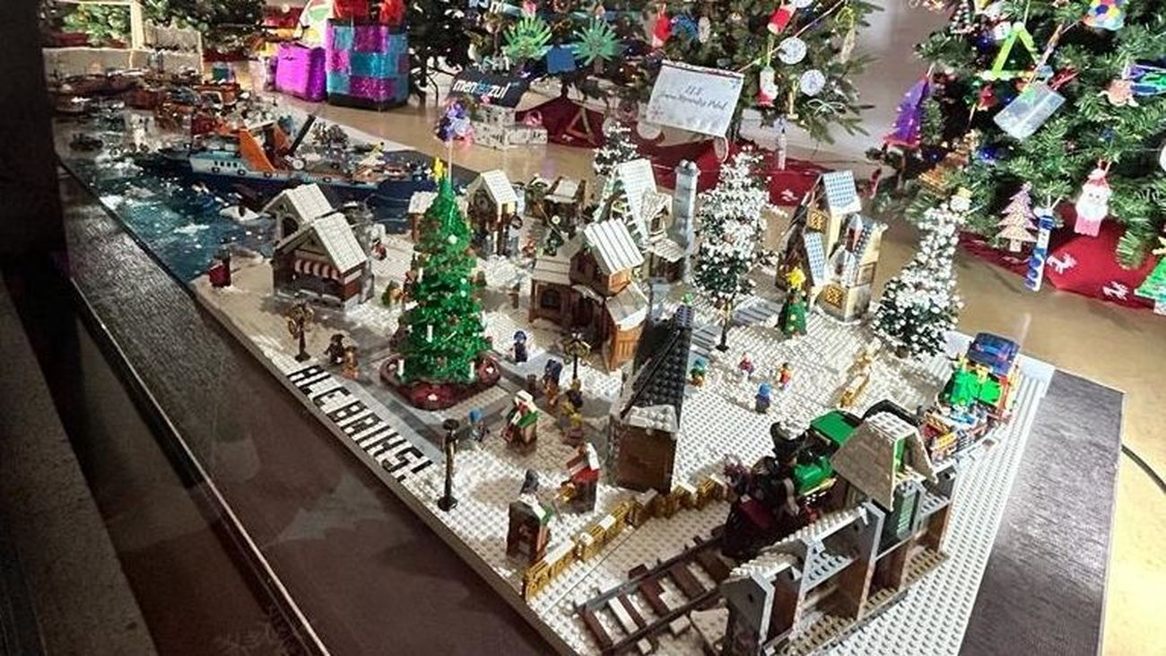Fuenlabrada celebra la Navidad con una mini ciudad de Lego que esconde un secreto