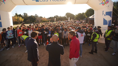 Casi 3.000 niños corren en Las Rozas en la segunda Carrera Escolar CRIS Contra el cáncer