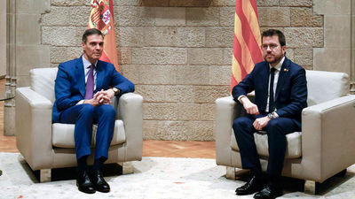 Abucheos independentistas a Sánchez y Aragonès en Barcelona