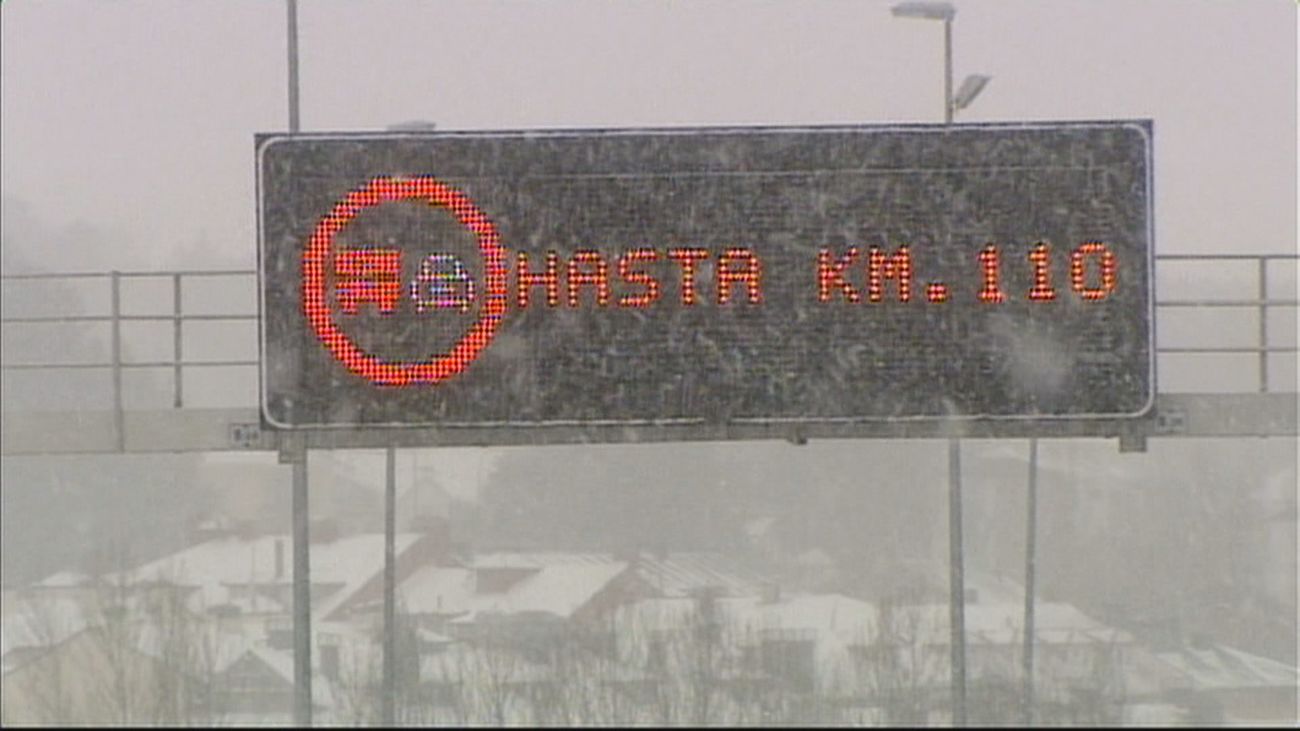 Madrid se prepara para fuertes nevadas con mejores quitanieves y más sal