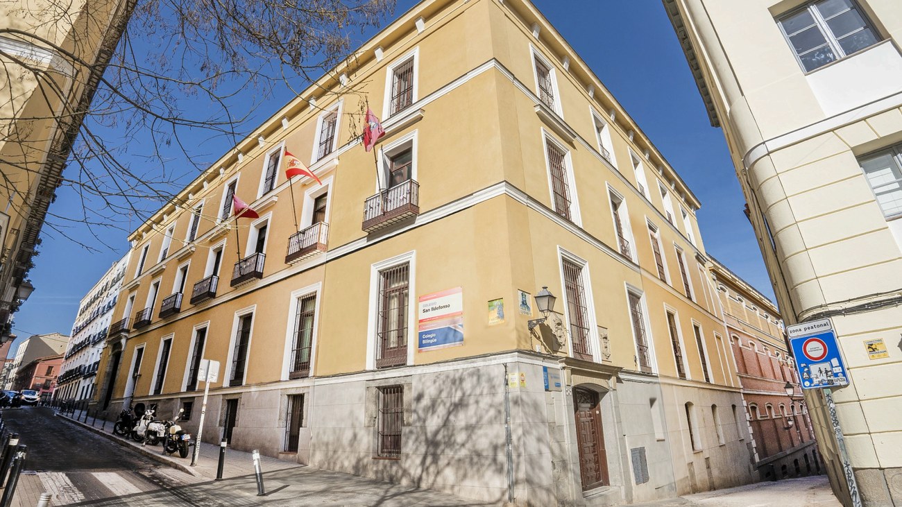 Cena de antiguos alumnos de San Ildefonso un día antes del Sorteo
