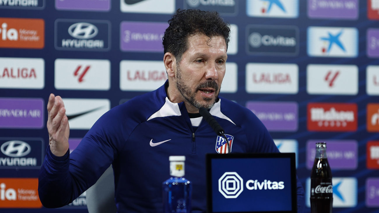 Simeone: "Tenemos que resolver el partido del Sevilla para pensar otras cosas"
