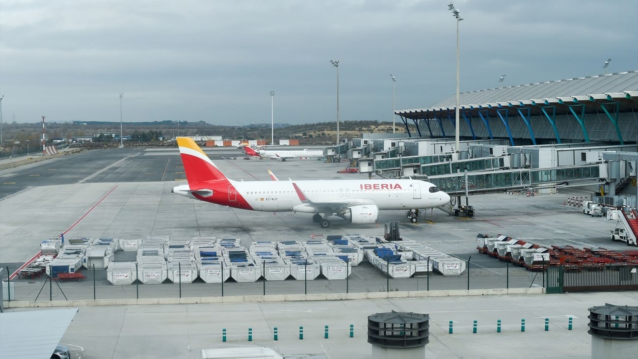 Los sindicatos convocan huelga en el 'handling' de Iberia del 5 al 8 de enero