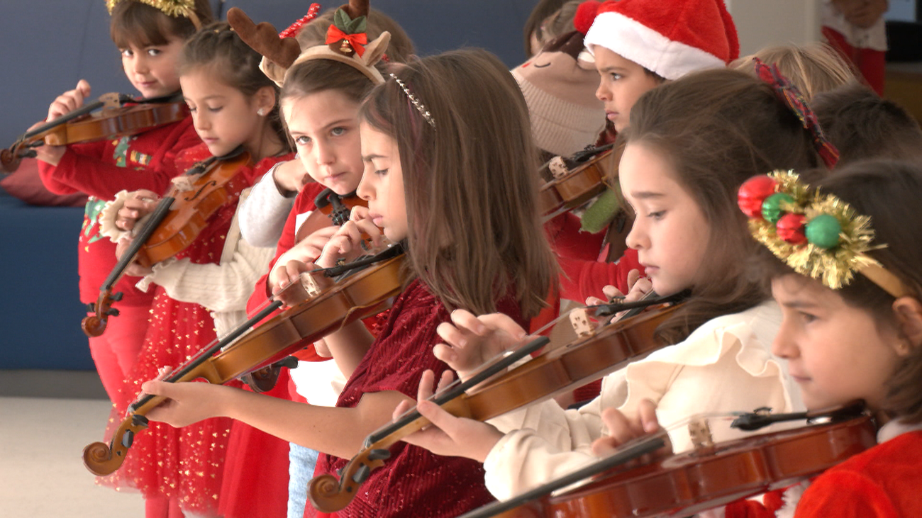 Los centros escolares terminan el primer trimestre celebrando la Navidad
