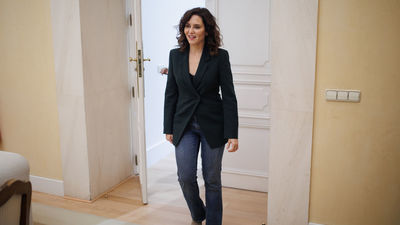 Ayuso comparte y destaca del discurso del Rey que "gracias a la Constitución conseguimos superar la división"