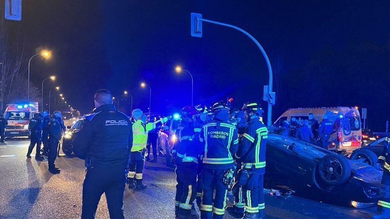 Una joven de 19 años muere en un choque entre dos vehículos en la avenida de Andalucía