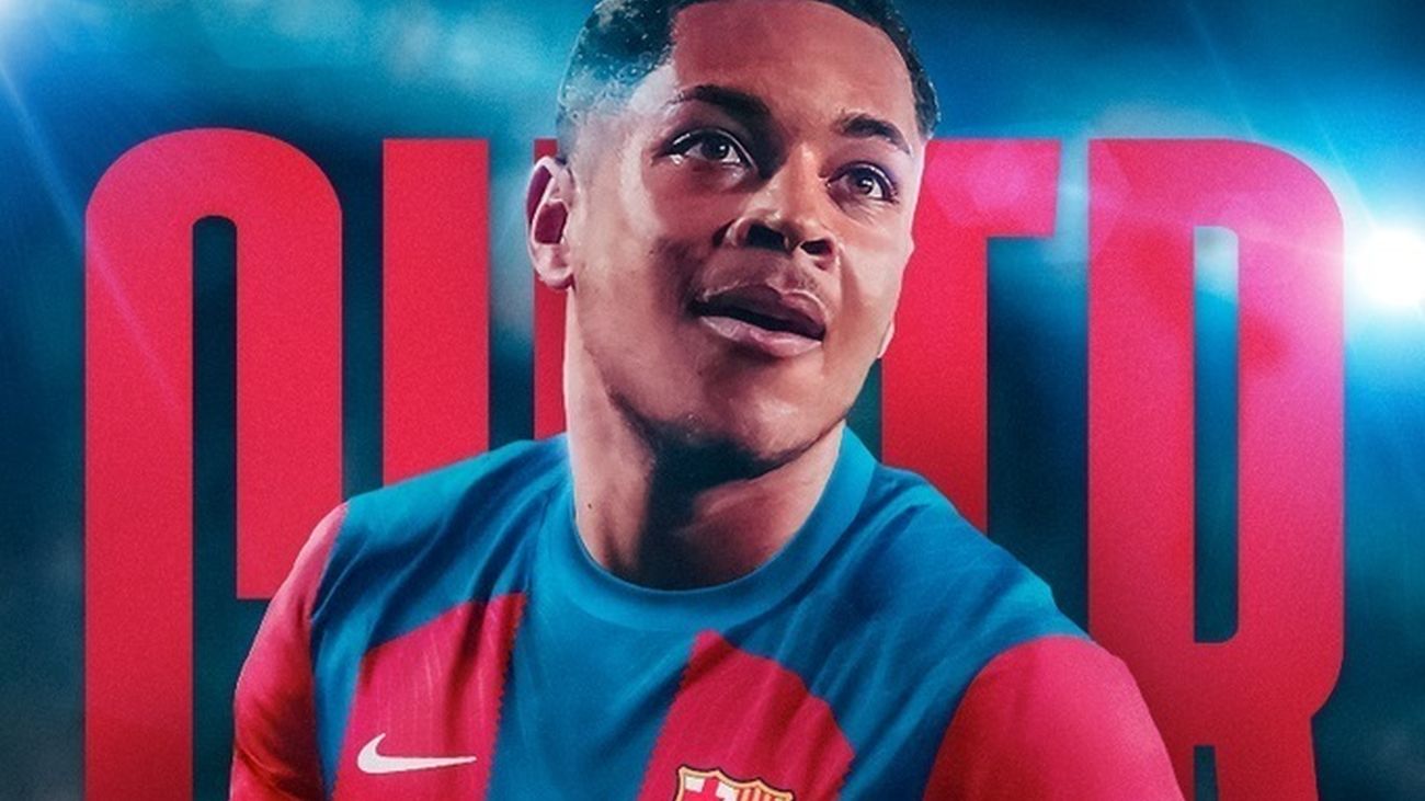 Vitor Roque podría debutar con el Barça este 4 de enero