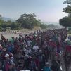 Una caravana de miles de migrantes avanza por México en la víspera de la visita de EEUU