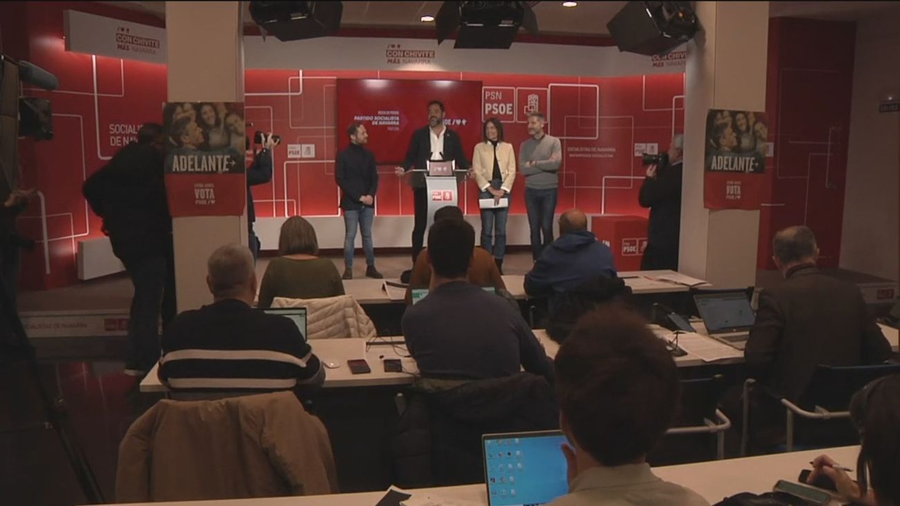 Dos socialistas renuncian a ser concejal en Pamplona a 48 horas de la moción que dará su alcaldía a Bildu