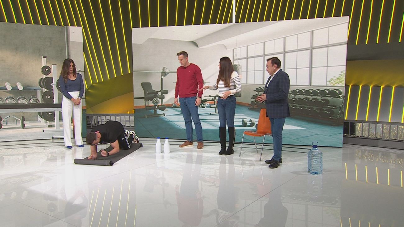 Así es la rutina de ejercicios de Miguel Peinado para bajar de peso desde casa