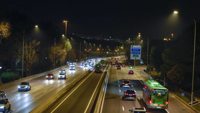 Importantes retenciones en los accesos a Madrid por la A-4 y la A-6 y de salida en la A-3