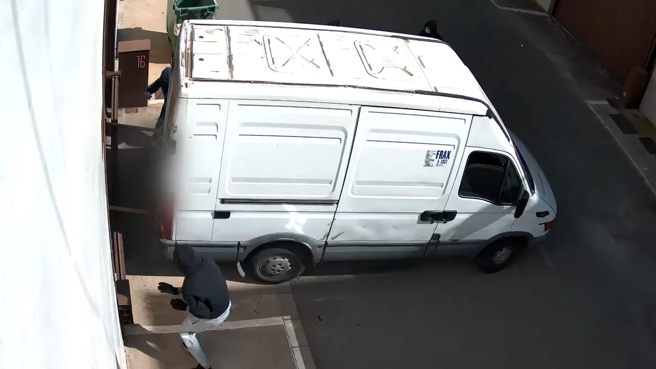 Desmantelado un grupo de aluniceros responsable  del robo de más de 57.000 vapeadores, jamones y armas