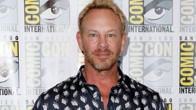 El actor de 'Sensación de vivir' Ian Ziering, brutalmente agredido
