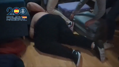 La Policía desarticula una banda que introducía cocaína a través del aeropuerto de Barajas