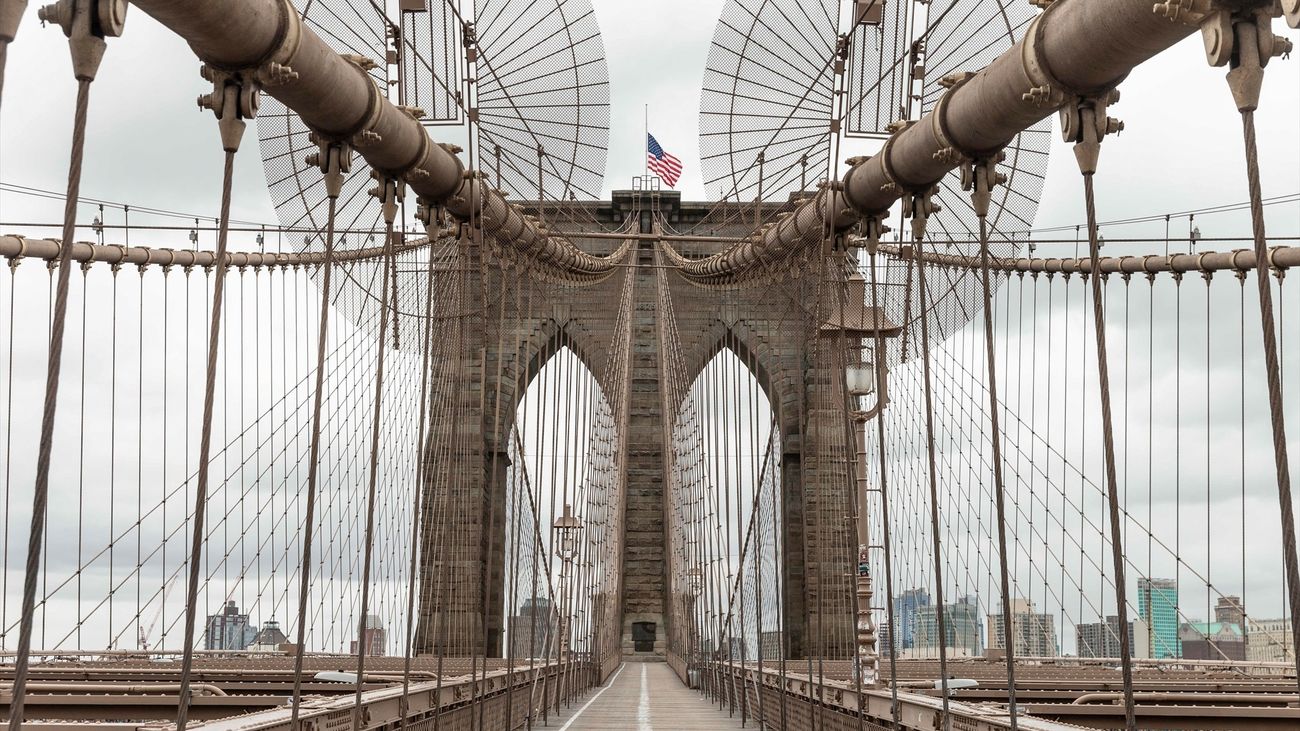 El centenario puente de Brooklyn