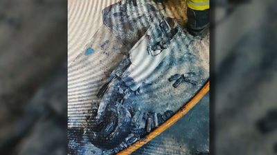 La explosión de un patinete derriba una pared de una vivienda en Ciudad Lineal