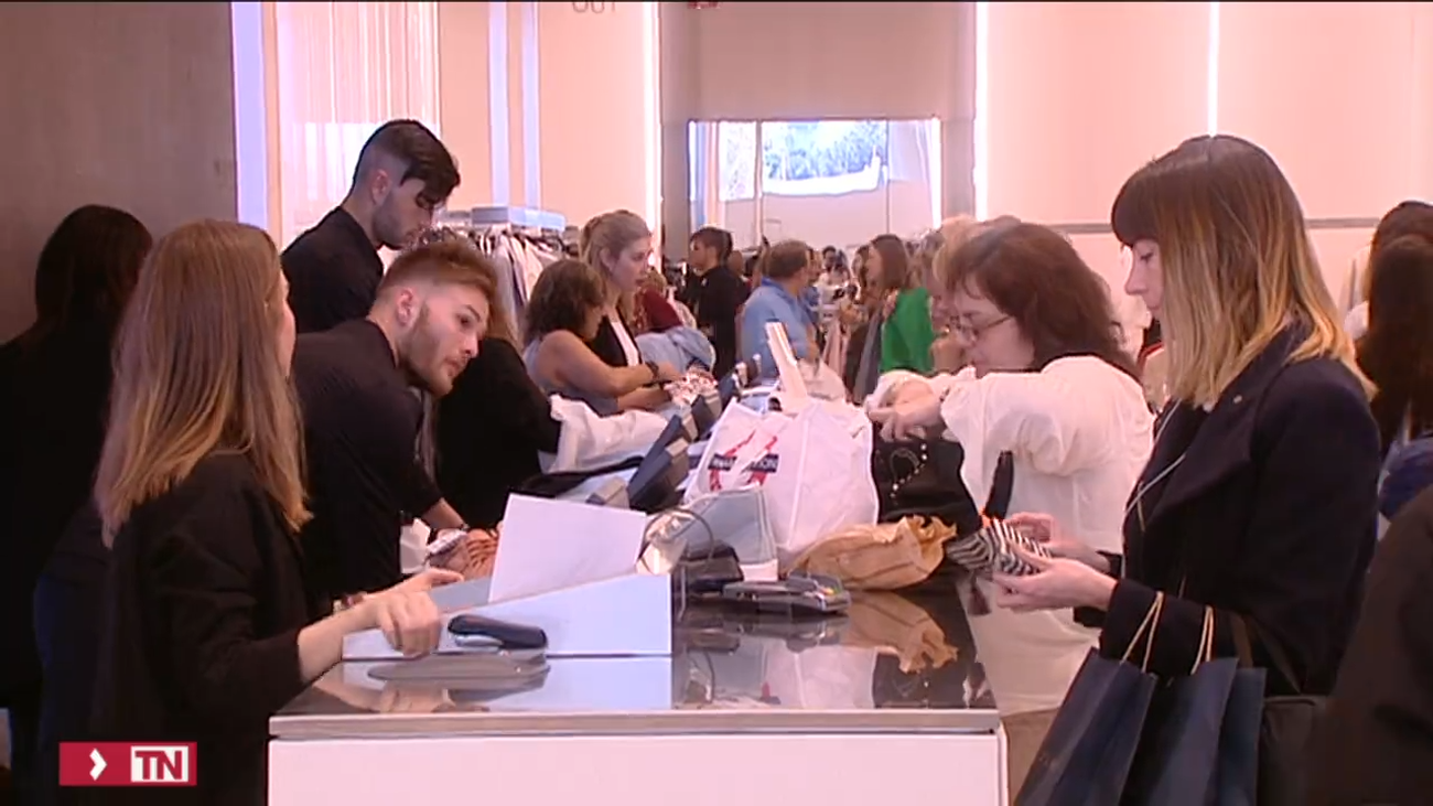 Cuatro detenidos por introducir billetes falsos de 50 euros en tiendas de Madrid