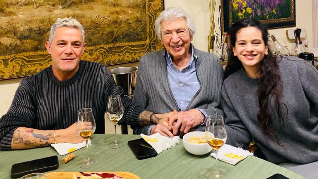 Rosalía y Alejandro Sanz colaboran con Manuel Alejandro