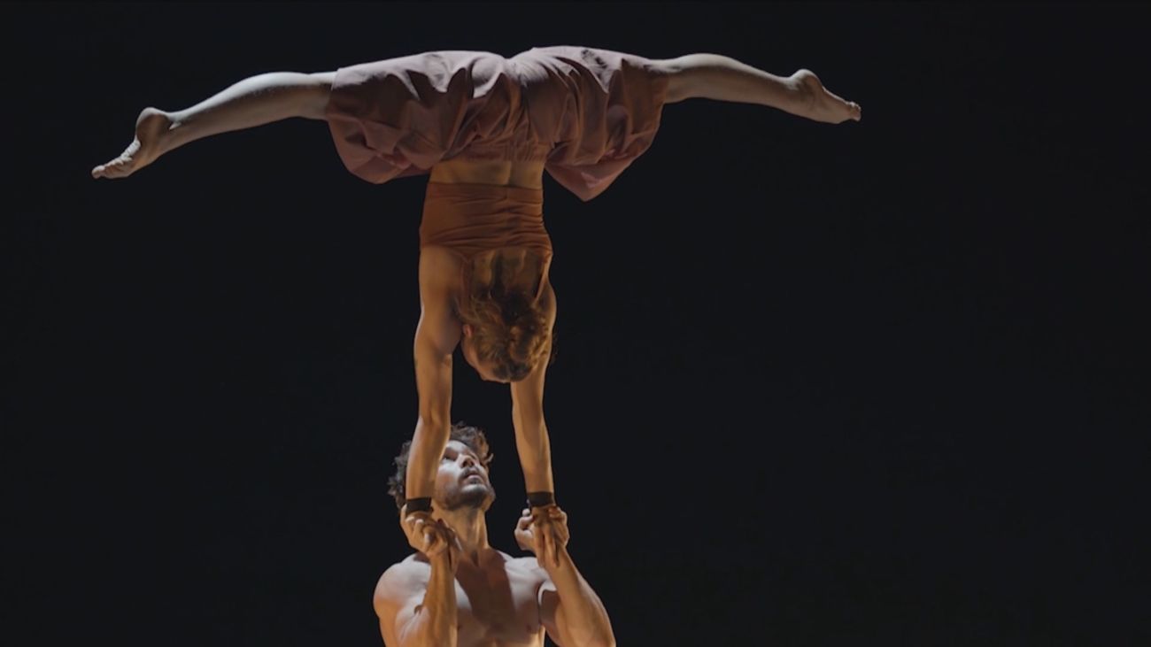 El circo, la danza contemporánea y el teatro físico de Circa Contemporary en los Teatros del Canal