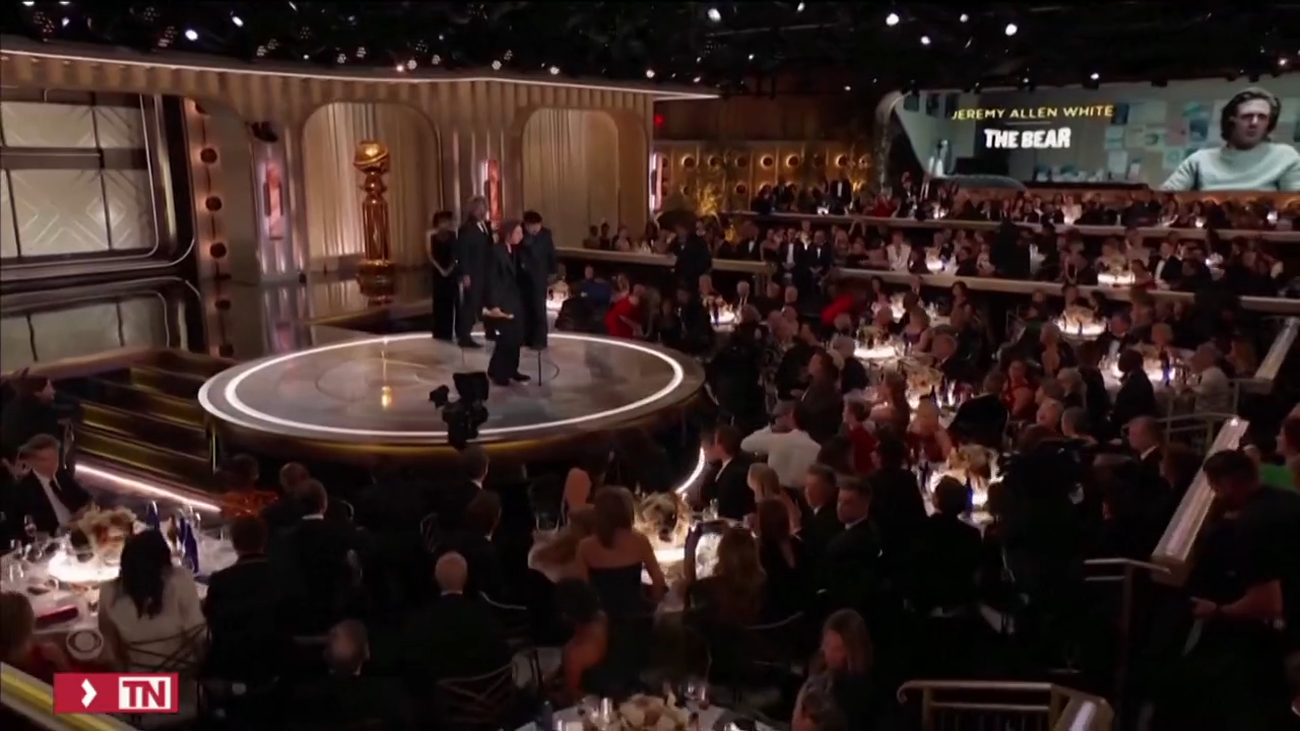 'Oppenheimer' reina en unos Globos de Oro que castigan con severidad a 'Barbie'