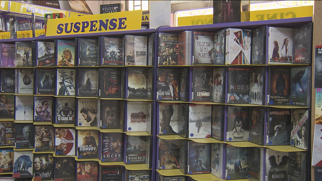 Fuenlabrada recrea en una muestra los videoclubs de los 80 y 90