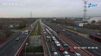Un accidente en la M-45 provoca retenciones a la altura de Vallecas