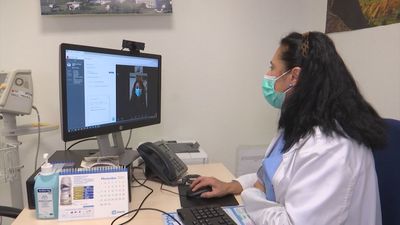 Los médicos avalan la 'autobaja' para aliviar la sanidad mientras CCOO lo ve "un arma arrojadiza contra el trabajador"