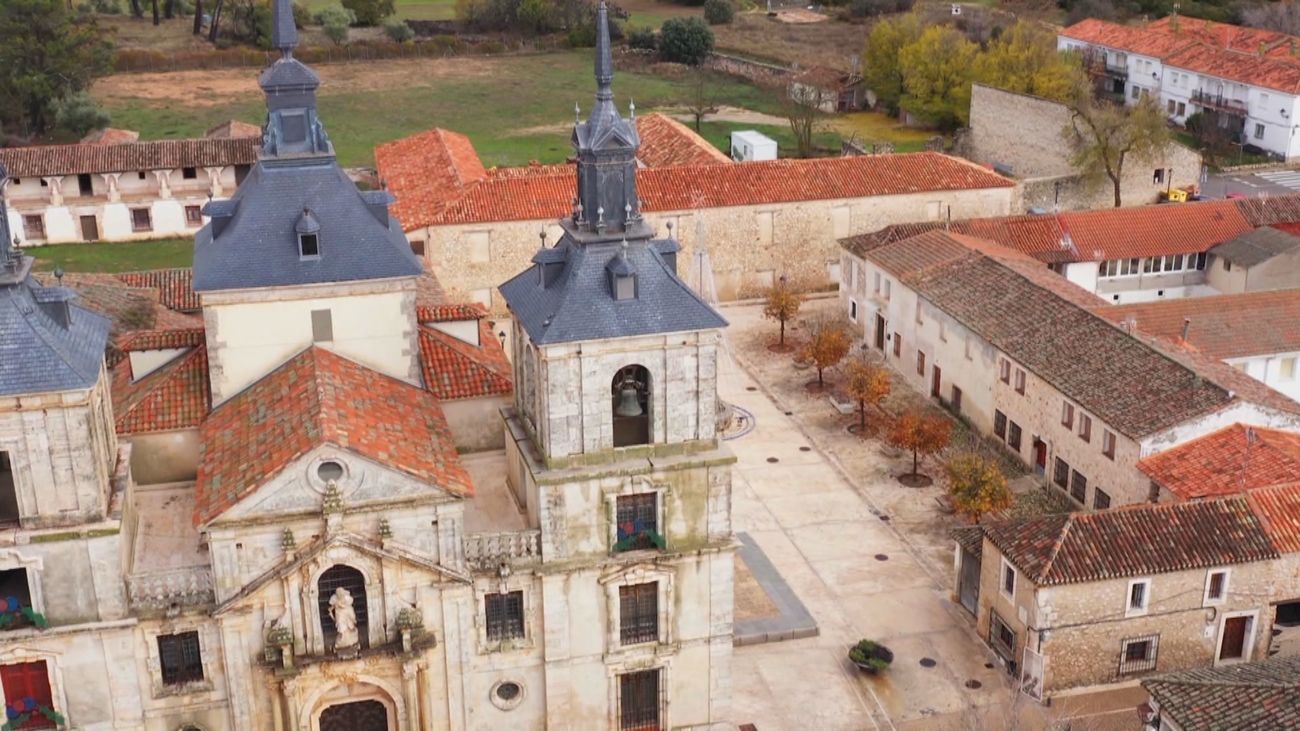Descubre Nuevo Baztán, un pueblo de origen navarro a 50 kilómetros de Madrid