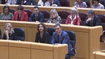 Sánchez salva dos decretos a cambio de entregar a Junts inmigración y suprimir la cuestión prejudicial de la amnistía