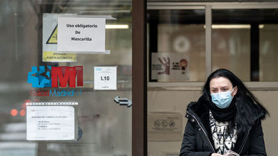 Madrid quitará la obligación de mascarilla en centros sanitarios al cumplir los criterios de Sanidad