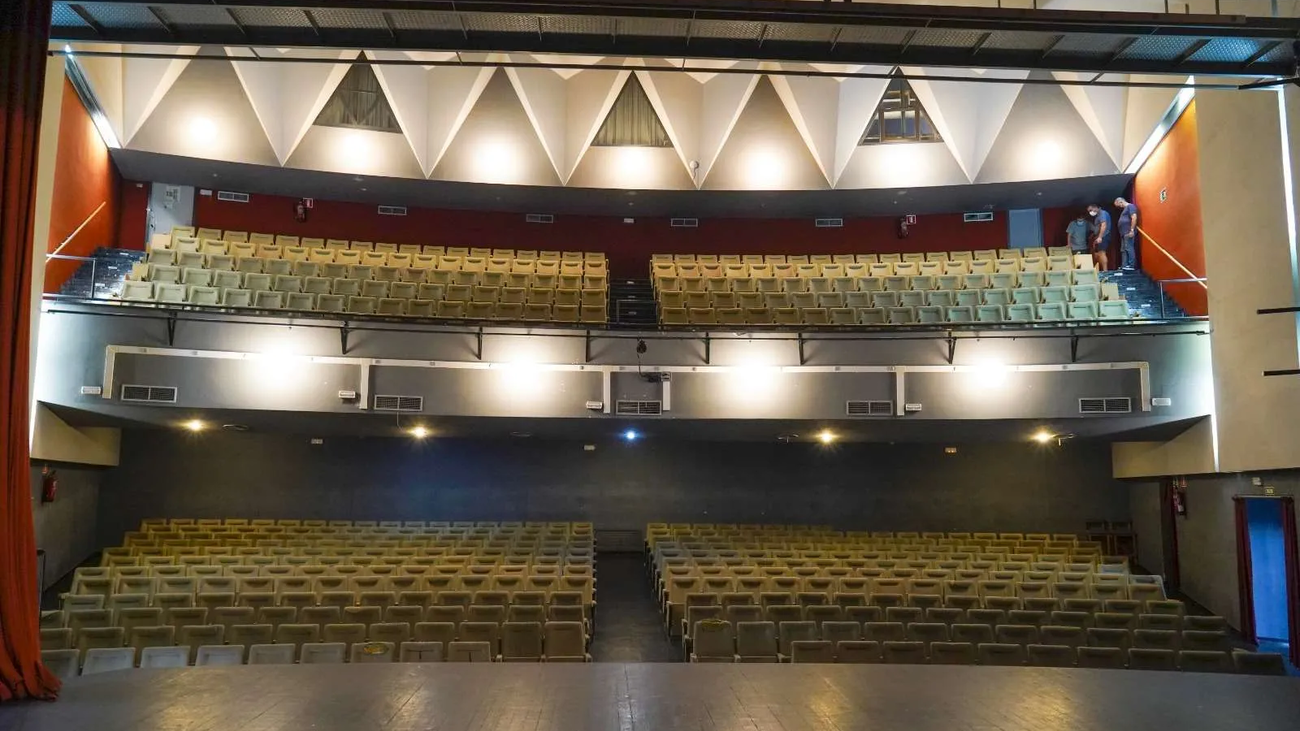 Escenario y patio del Teatro Villa de Móstoles