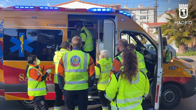 Herido grave un hombre de 35 años tras ser arrollado por un autobús en Hortaleza