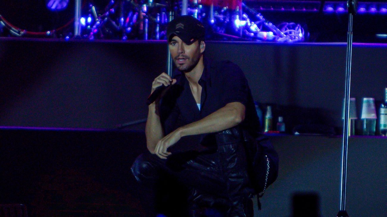 ¿Por qué Enrique Iglesias no asiste a las celebraciones de su familia?