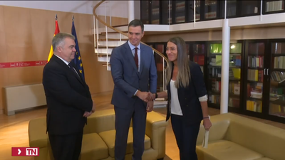 Sánchez niega haber tenido contacto con Puigdemont y dice que "las políticas de migración irregular” seguirán en manos del Estado