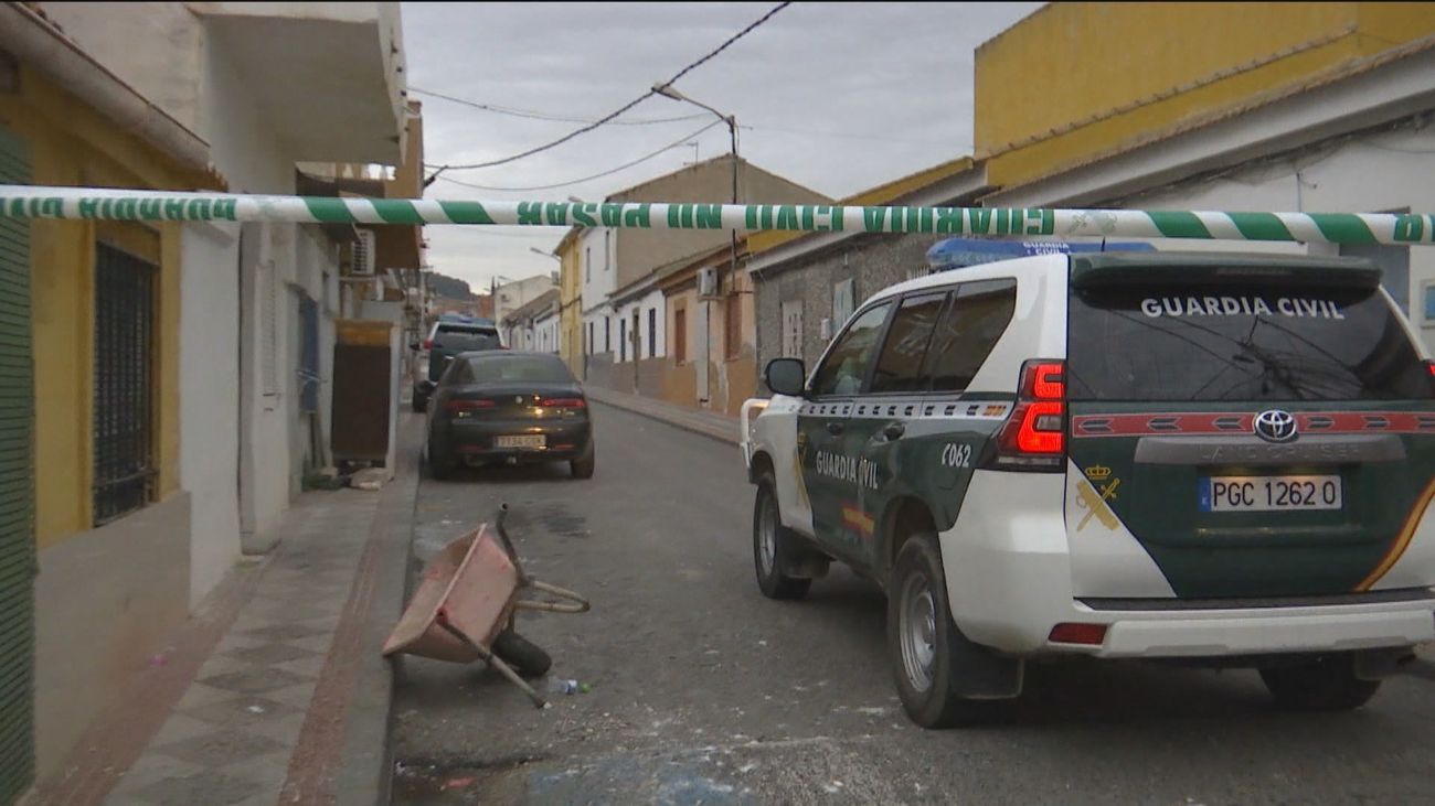 Mata a un hombre de un disparo y se entrega a la Guardia Civil en Atarfe, Granada