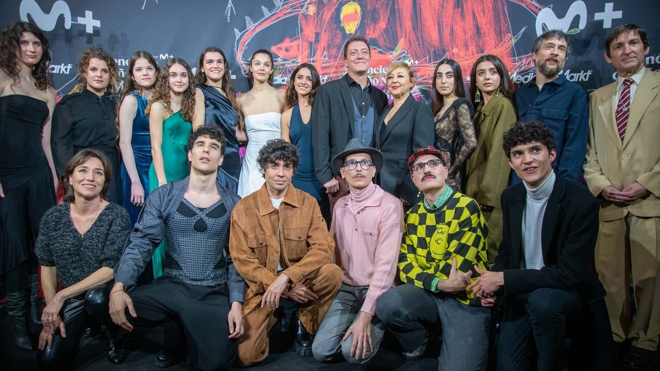 Los Javis montan una auténtica fiesta musical en torno a ‘La Mesías’