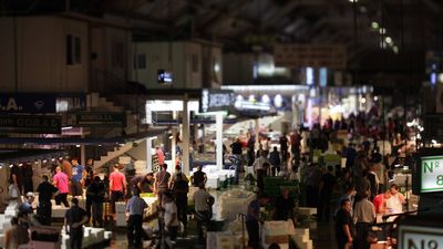 Brutal pelea entre dos trabajadores de Mercamadrid, quienes acaban detenidos y uno de ellos en el hospital