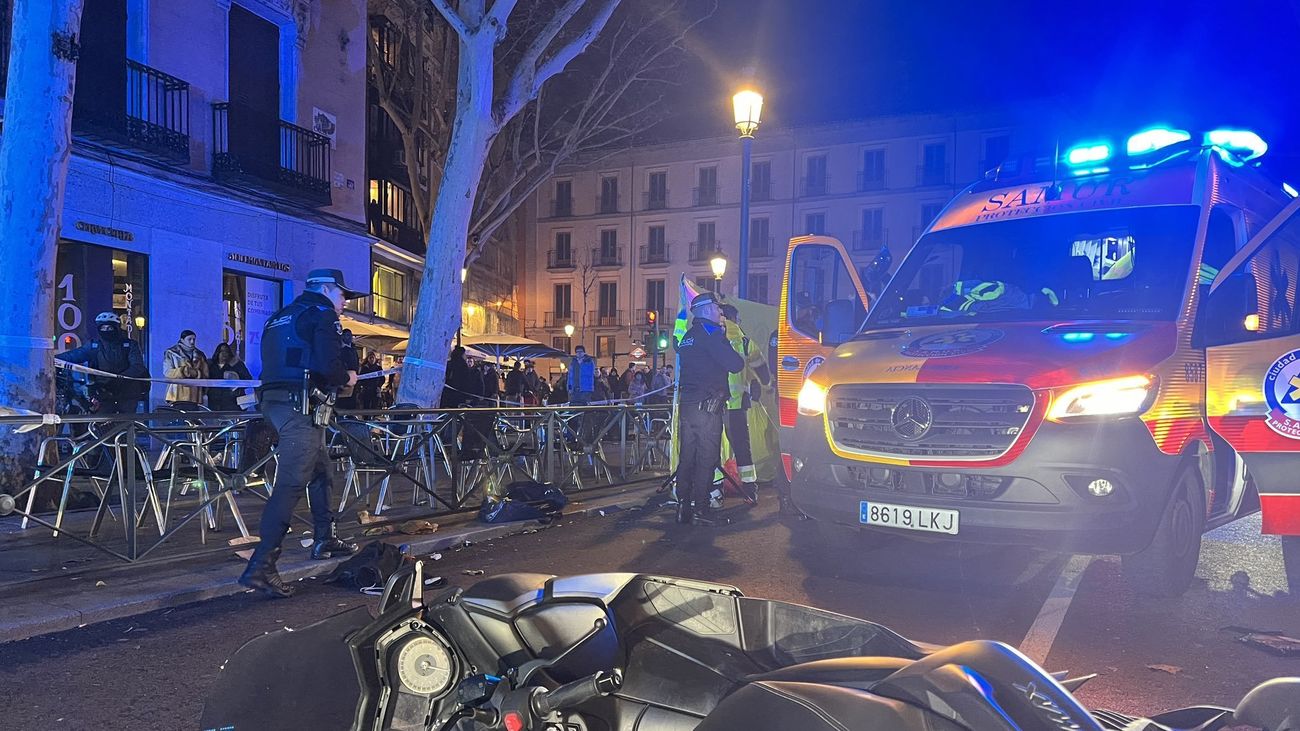Herido grave un hombre de 75 años al ser atropellado por una moto en la calle Toledo